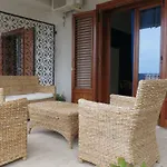 Nereidi Bed & Breakfast 4*