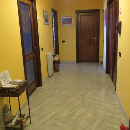 Nereidi Oda ve Kahvaltı